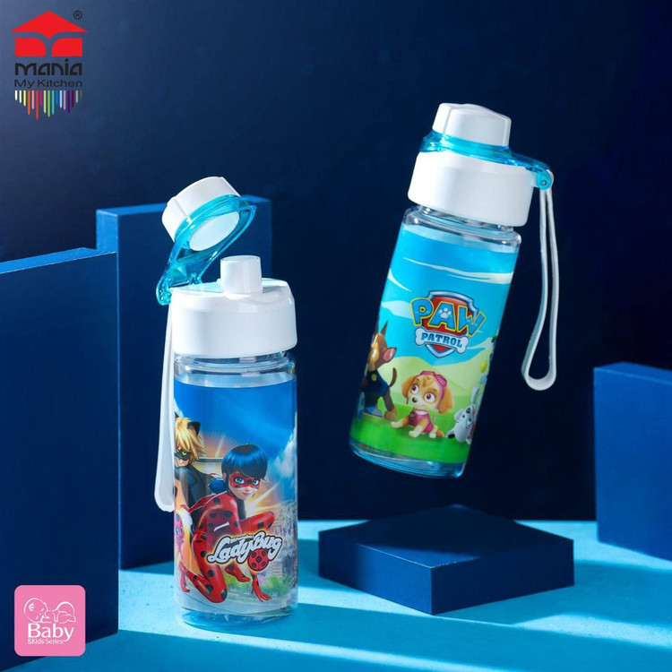 بطری آب انرژی شخصیت کارتونی بدون نی برند مانیا MANIA کد 103813 حجم 430 میلی لیتر بسته 1 عددی (قمقمه فانتزی دانش آموزی)