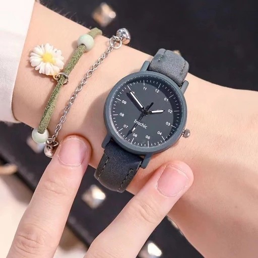 ساعت مچی عقربه ای دخترانه/زنانه برند Inschic دارای صفحه گرد،طراحی ساده و زیبا،بند مخمل چرم منعطف و... (تخفیف ویژه)