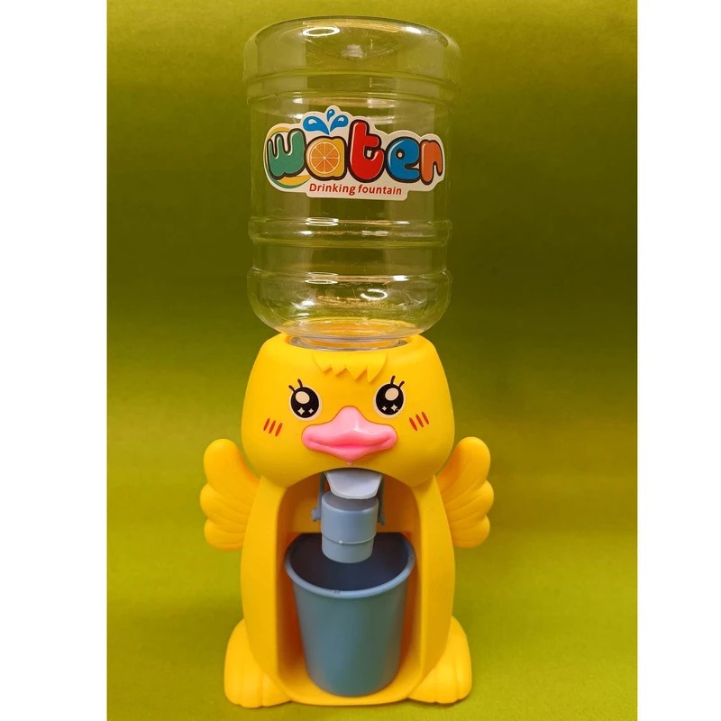 اسباب بازی مدل آبسردکن فانتزی کیوت و بانمک (سایز متوسط) طرح جوجه WATER DRINKING FOUNTAIN مناسب برای سنین سه سال به بالا
