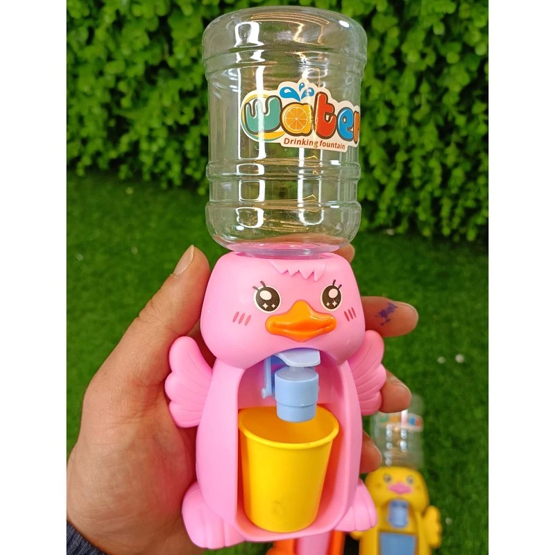 اسباب بازی مدل آبسردکن فانتزی کیوت و بانمک (سایز متوسط) طرح جوجه WATER DRINKING FOUNTAIN مناسب برای سنین سه سال به بالا
