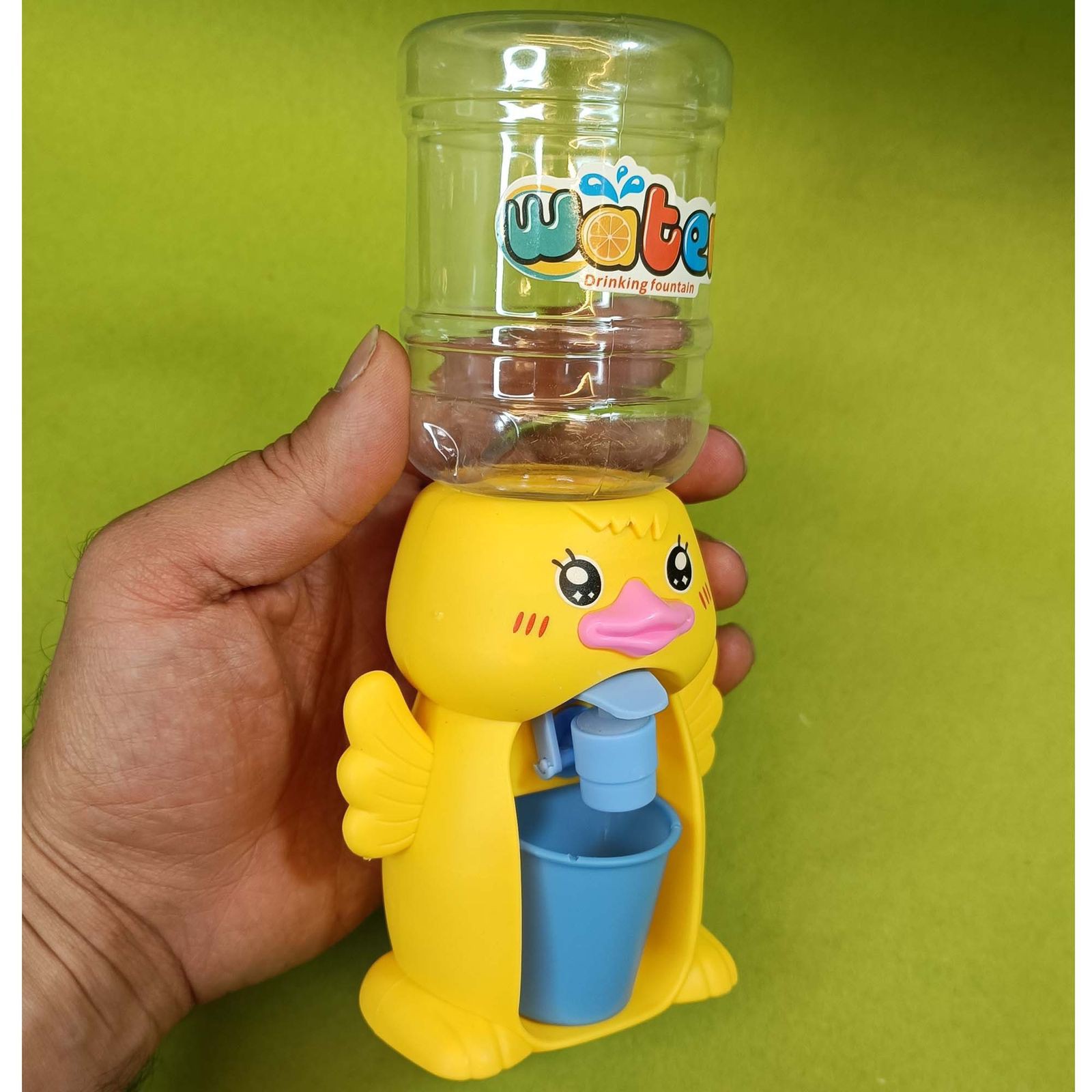 اسباب بازی مدل آبسردکن فانتزی کیوت و بانمک (سایز متوسط) طرح جوجه WATER DRINKING FOUNTAIN مناسب برای سنین سه سال به بالا