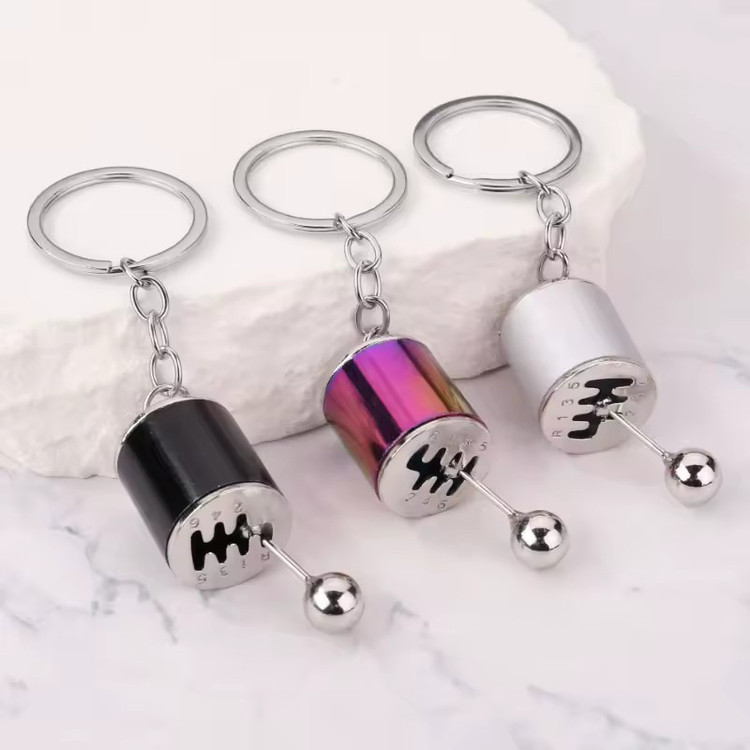جاکلیدی فلزی (ضد زنگ) اسپورت طرح دنده خودرو،متحرک و دارای 6 دنده با قابلیت تعویض دنده،در رنگهای متنوع و شاد