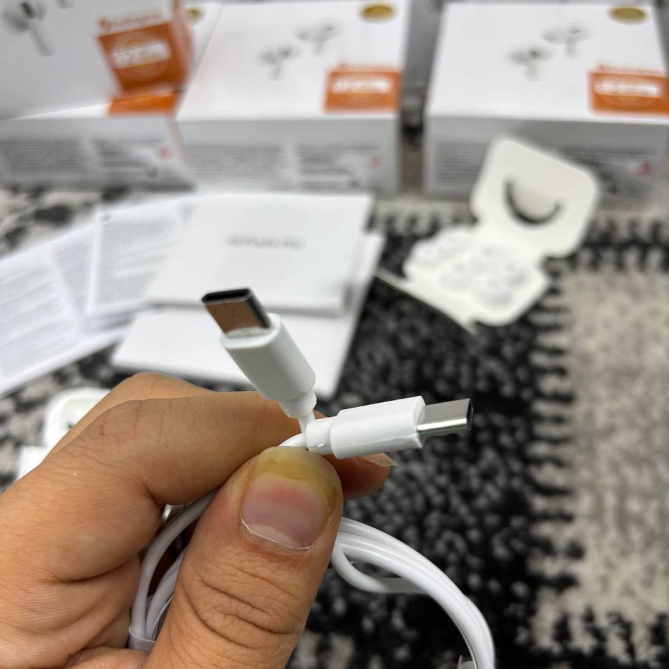هدفون بلوتوثی اپل (اورجینال) مدل MTJV3ZP-A Airpods pro (2nd generation)،دارای نویز کنسلینگ،مناسب برای آقایان و بانوان