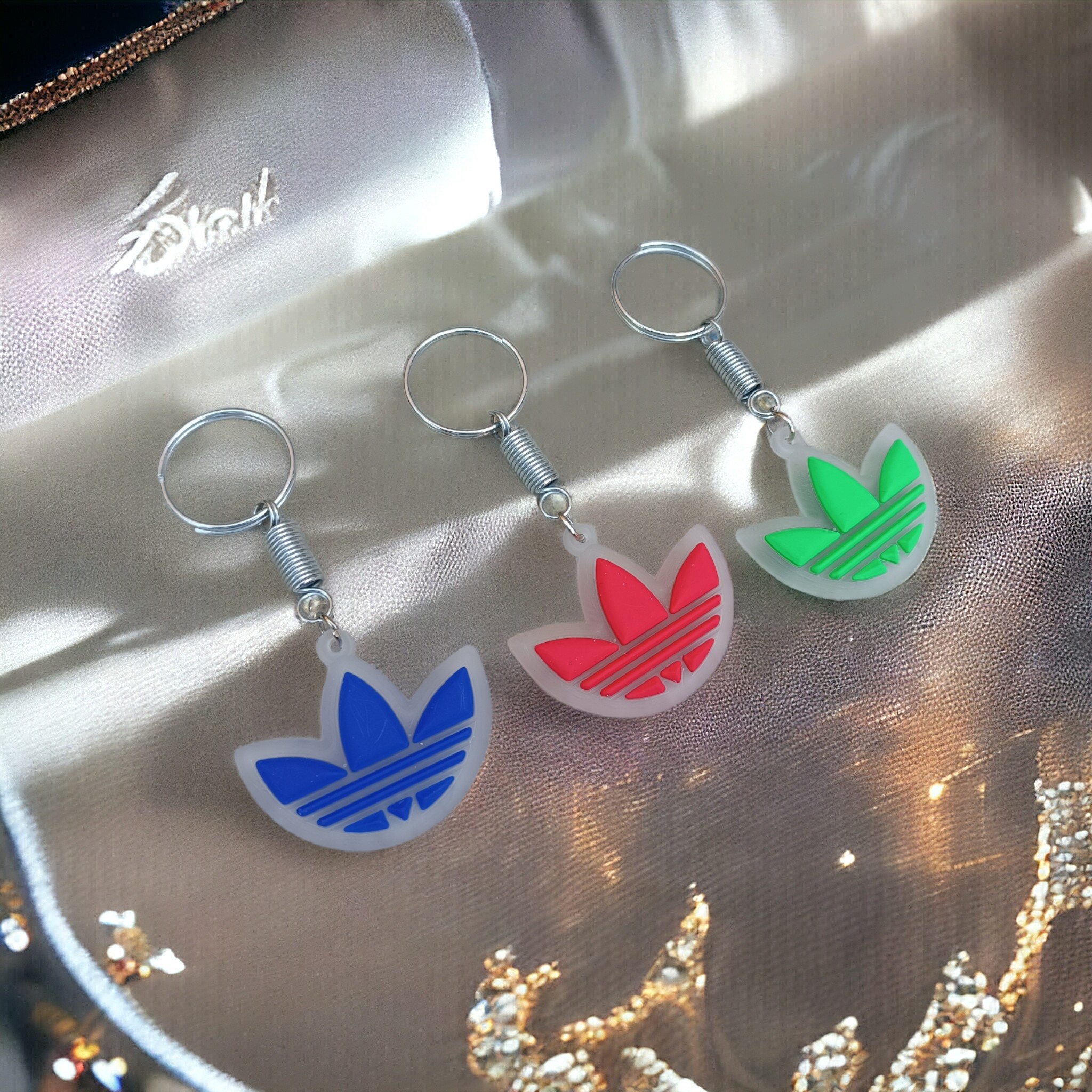 جاکلیدی فانتزی سیلیکونی (یک طرفه) مدل آدیداس adidas بسته 1 عددی