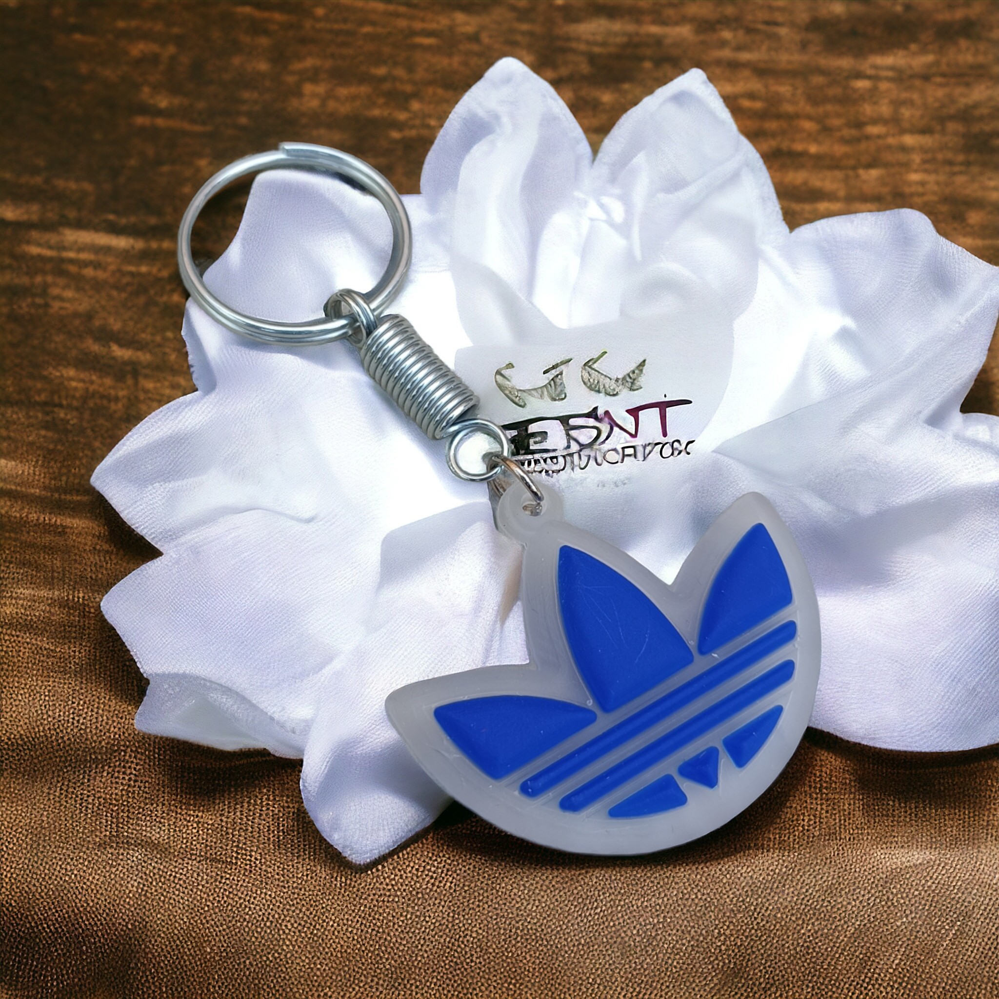 جاکلیدی فانتزی سیلیکونی (یک طرفه) مدل آدیداس adidas بسته 1 عددی