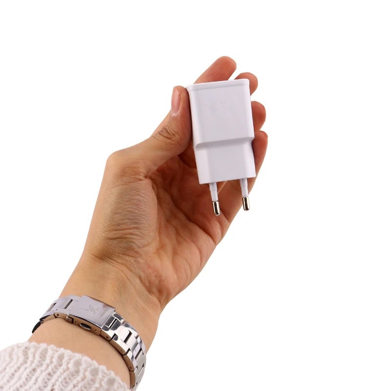 شارژر دیواری 15 وات (فست شارژ) سامسونگ مدل EP-TA200/کلگی شارژ Samsung مدل EP-TA200 با حداکثر توان خروجی 15 وات