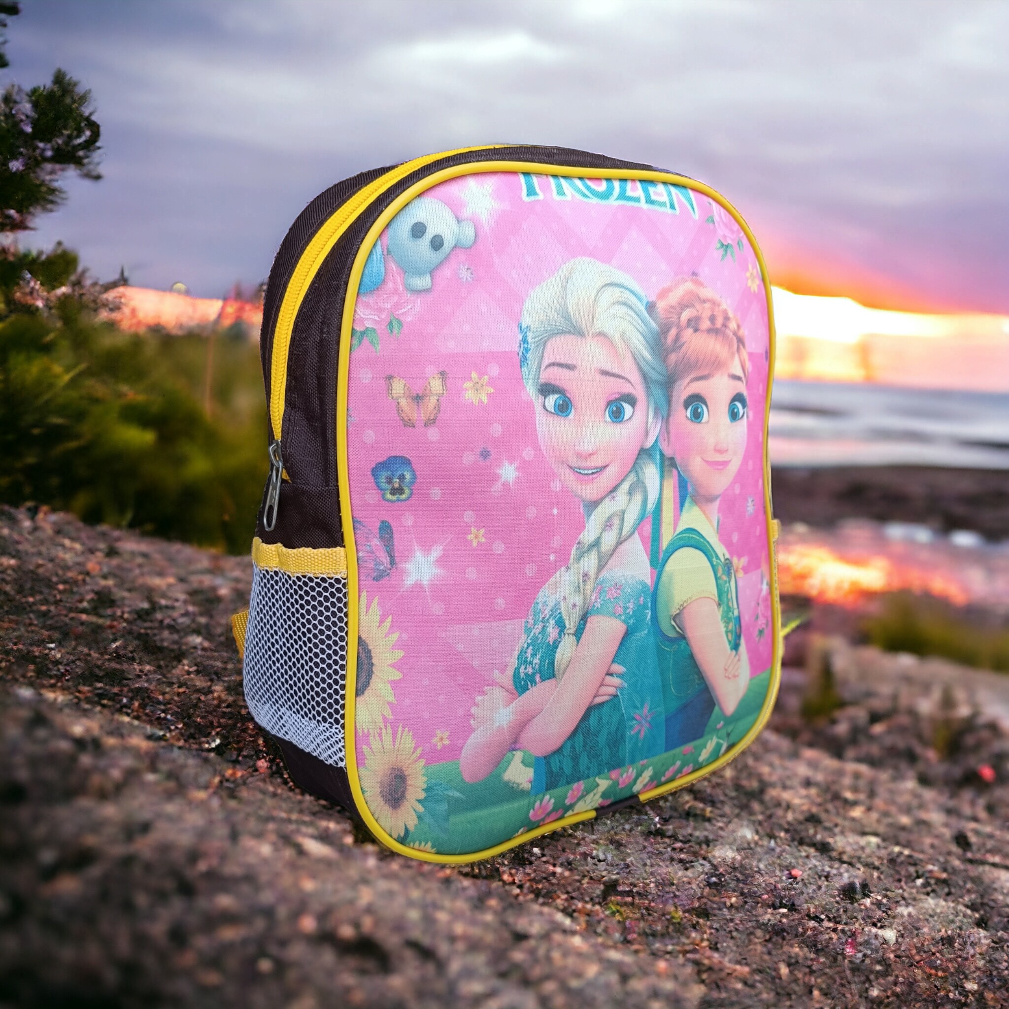 کیف مدرسه ای تک زیپ دخترانه،دارای 1 زیپ و 2 جیب توری در کناره کیف،مناسب مقطع ابتدایی (تخفیف ویژه)
