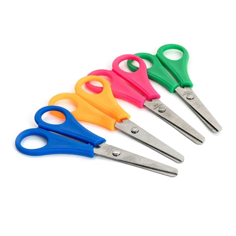 قیچی کاغذ خط کش دار رنگی (نوک گرد) STAINLESS STEEL دارای تیغه فولادی ضد زنگ،دارای رنگ شفاف،مناسب برای مدرسه و کودکان