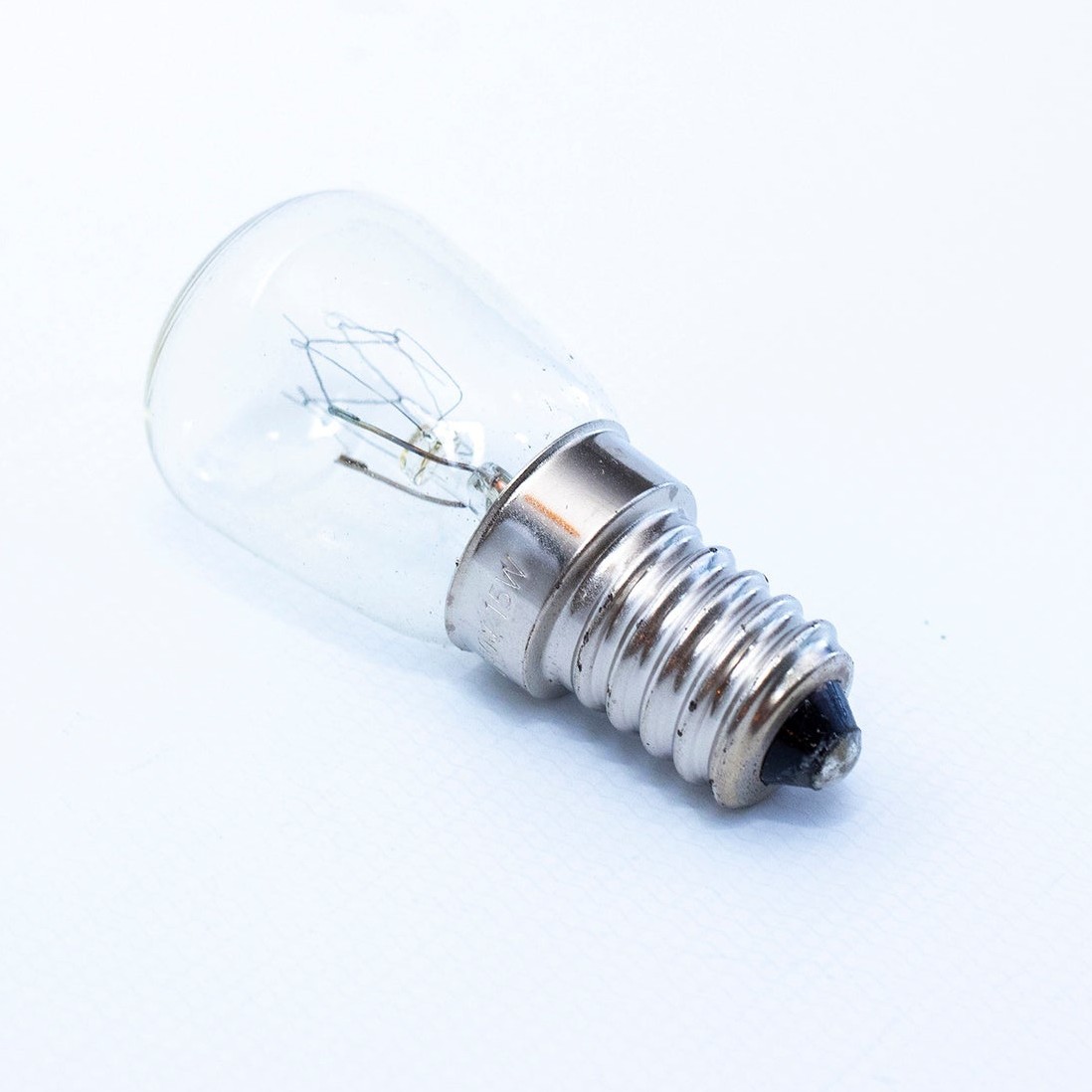 لامپ یخچال و فریزر 230 ولت 15 وات پایه شمعی E14 لامپ ST26 E14S 230V 15W CLEAR (لامپ شب خواب)