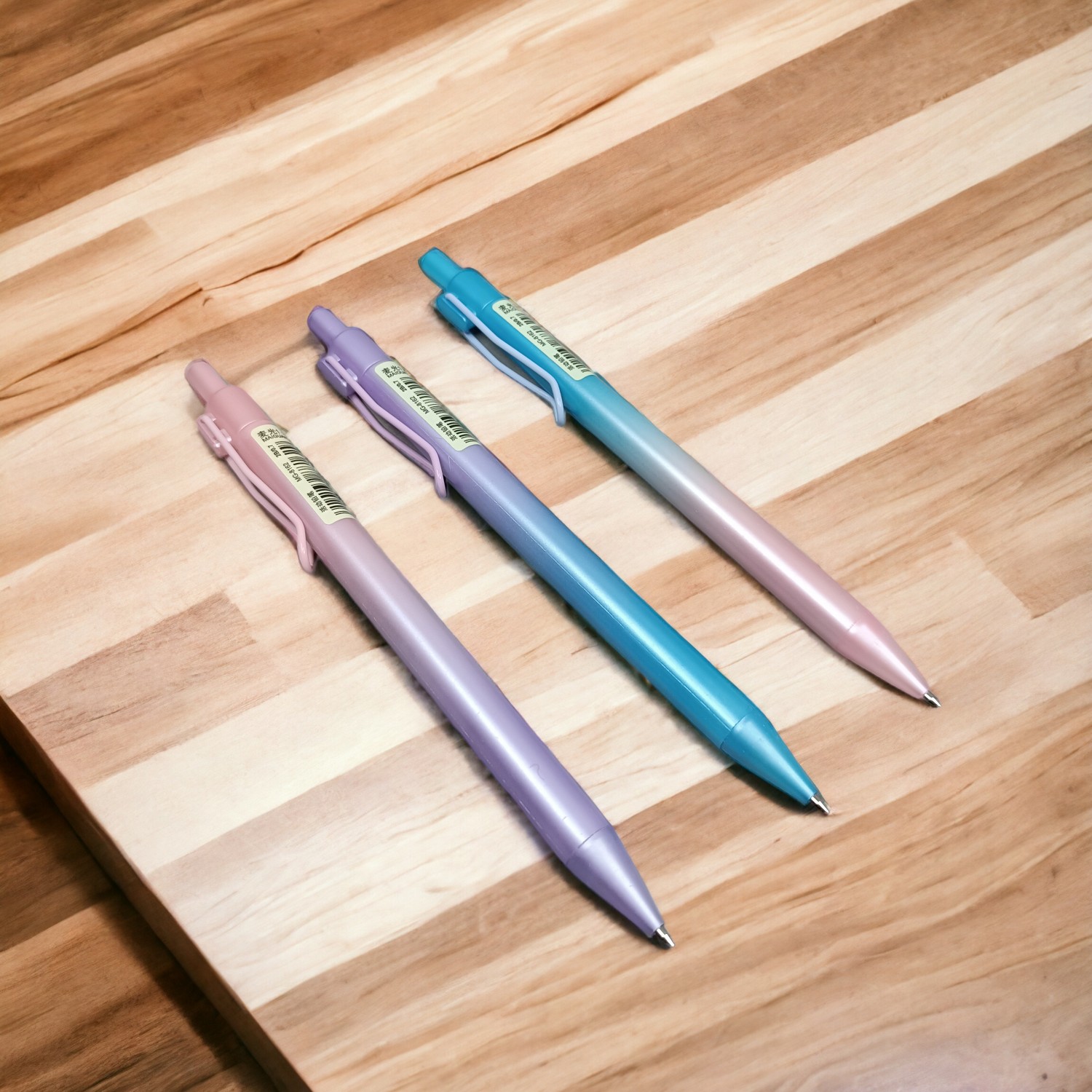 مداد نوکی 0.7 میلی متری MAIGUANG مدل MG-8162 بسته 1 عددی
