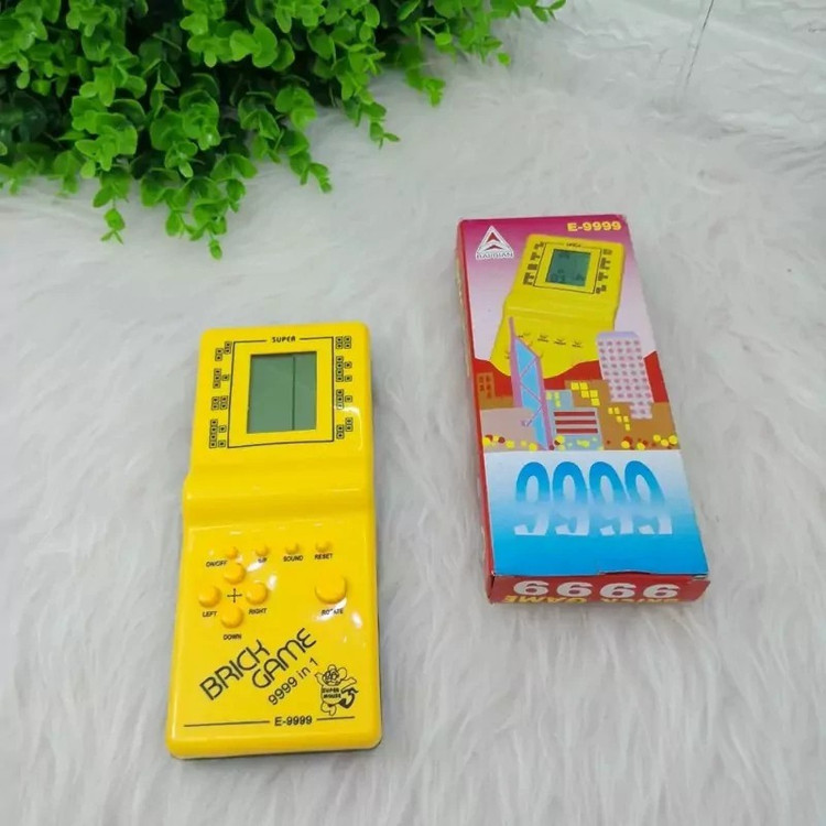 اسباب بازی مدل آتاری دستی (نوستالژی) BRICK GAME E-9999،دارای 9 بازی متفاوت،یک بازی قدیمی و خاطره انگیز (تخفیف ویژه)