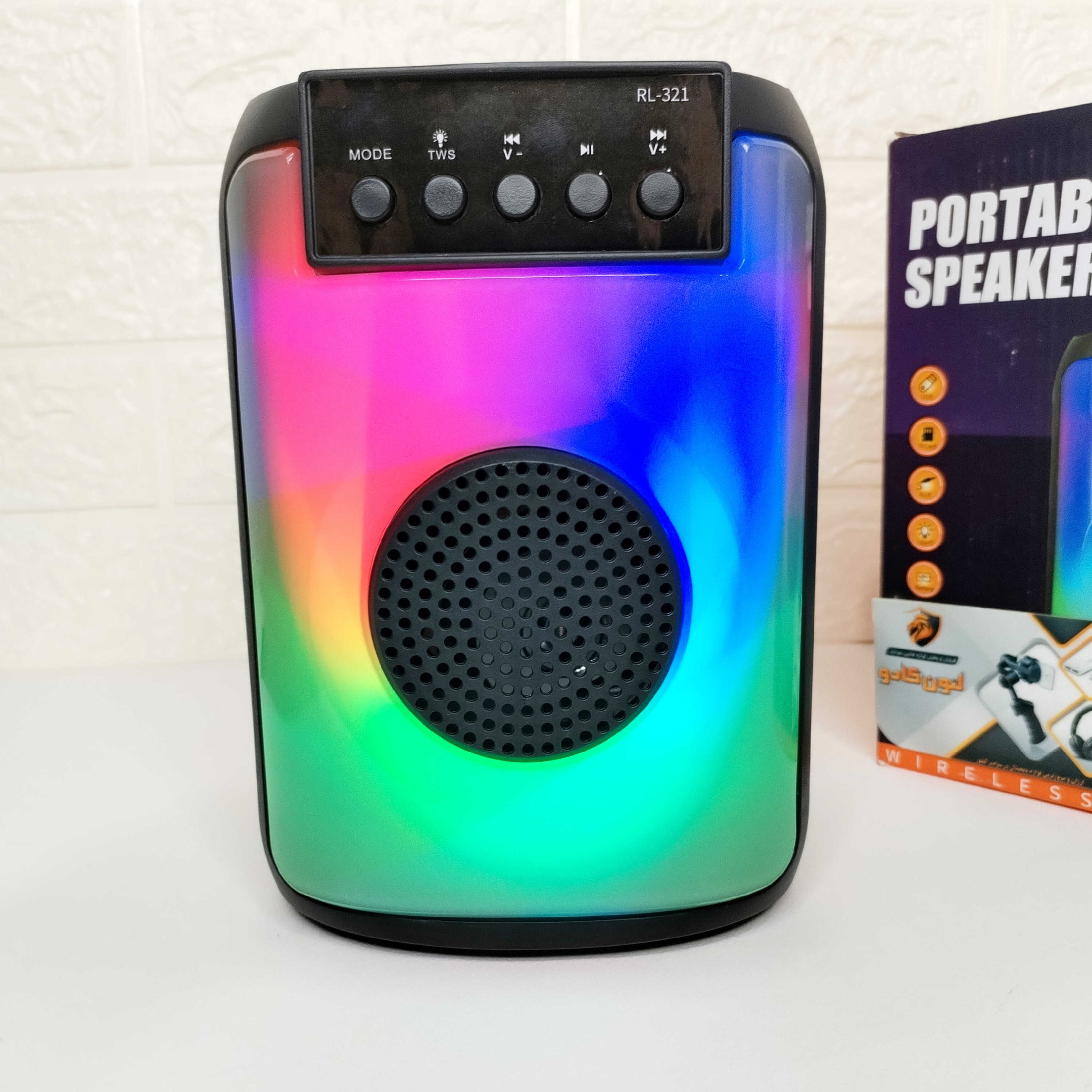 اسپیکر بلوتوثی رم خور دارای رقص نور rgb کیفیت صدای عالی اسپیکر بلوتوثی قابل حمل