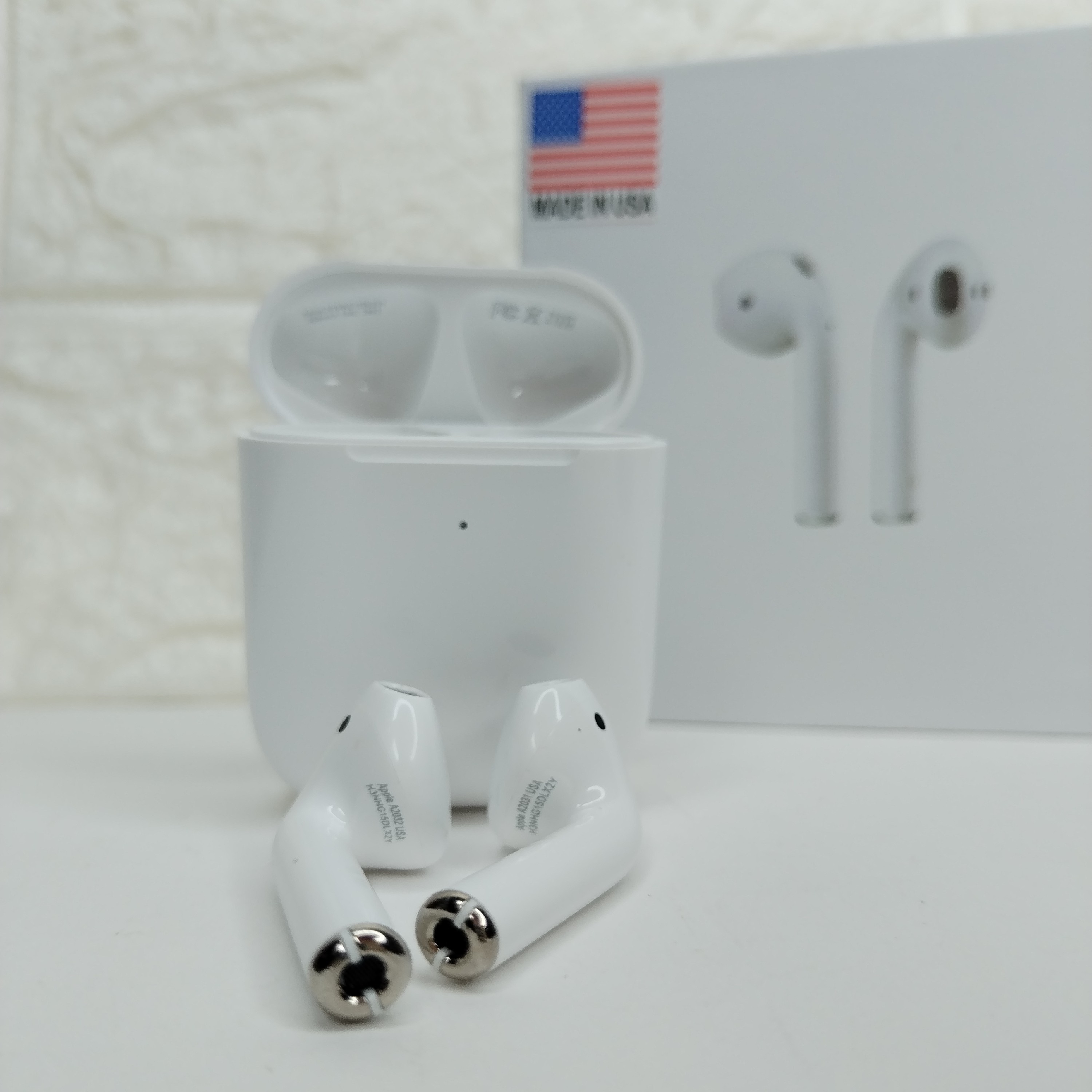 ایرپاد اپل مدل AirPods Pro 2 هندزفری بیسیم همراه با ضمانت