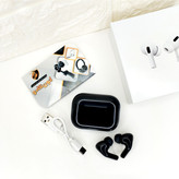 ایرپاد پرو بلوتوثی لمسی پاور بانک دار مناسب موزیک مکالمه ورزش کیفیت عالی AirPod Pro