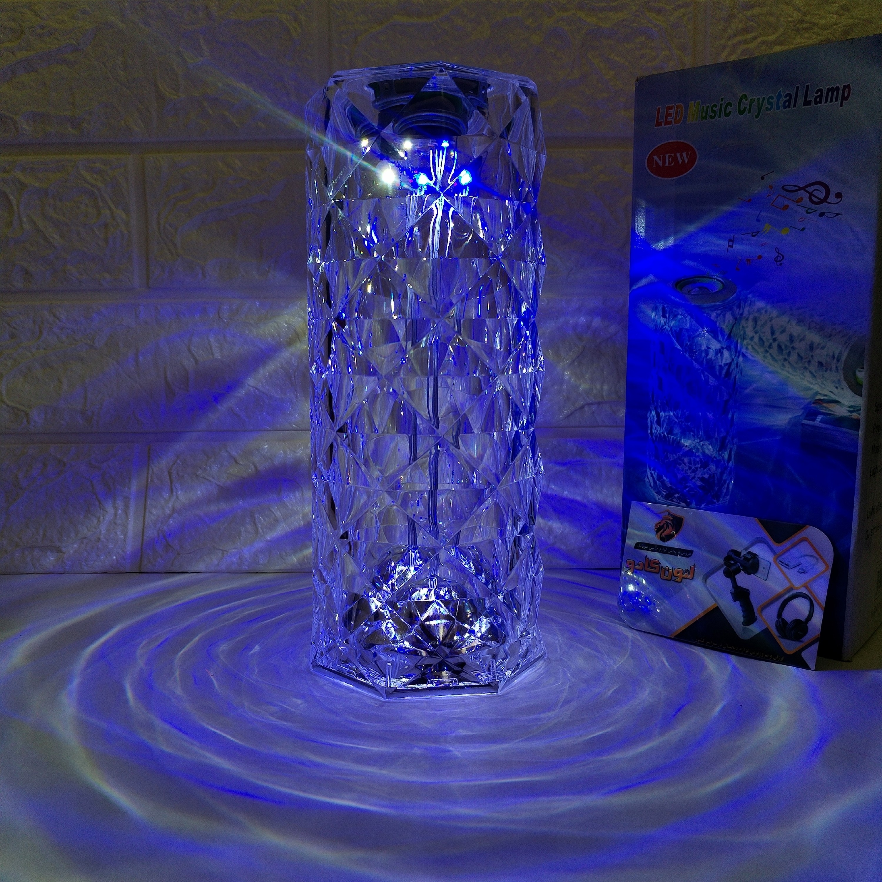 سیستم صوتی خانگی اسپیکر کریستالی طرح RGB ریموت کنترل دار به همراه موزیک داخلی کیفیت عالی