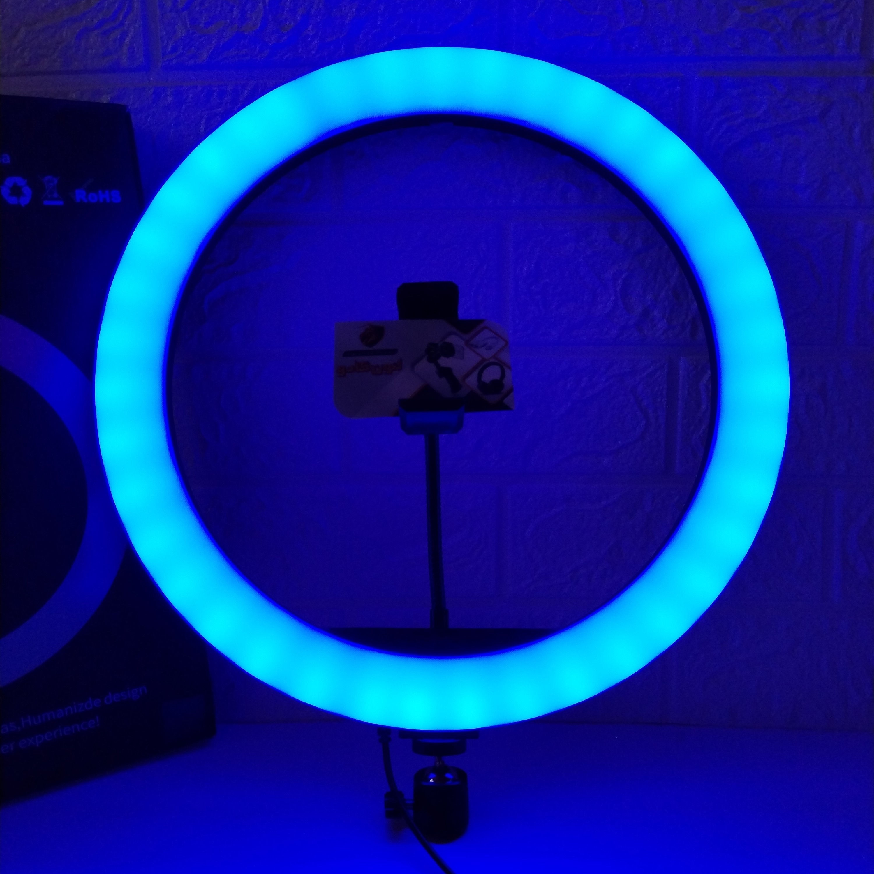 رینگ لایت رنگی سایز 36 RGB به همراه سه پایه 2.10 سانتی متری حرفه ای دارای رقص نور همراه با ضمانت (پس کرایه)