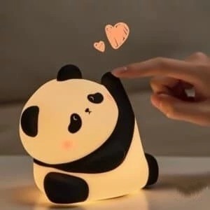 چراغ خواب سیلیکونی پاندا کونگ فو کار نشسته