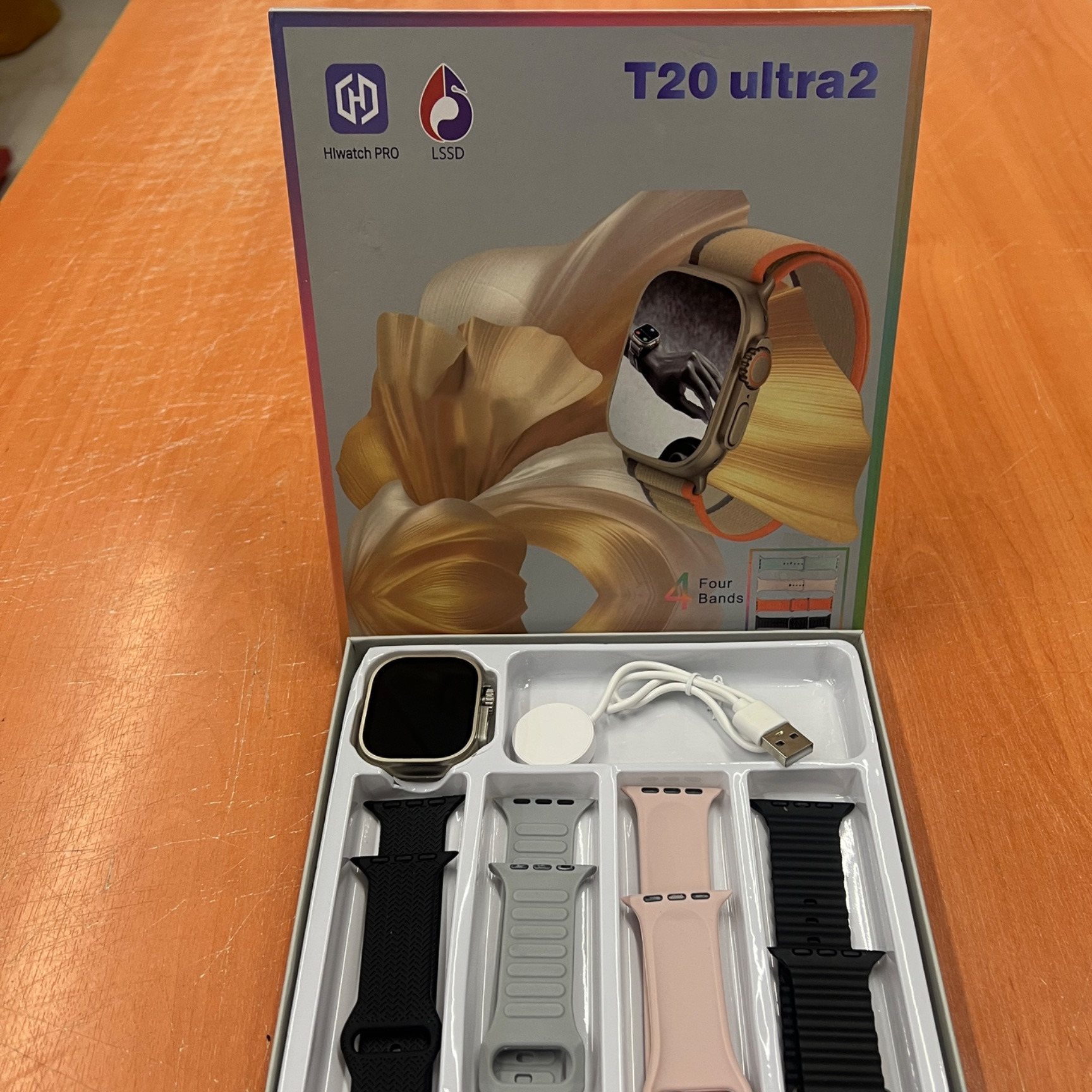 ساعت هوشمند T20 ULTRA2 با 4 بند اضافه
