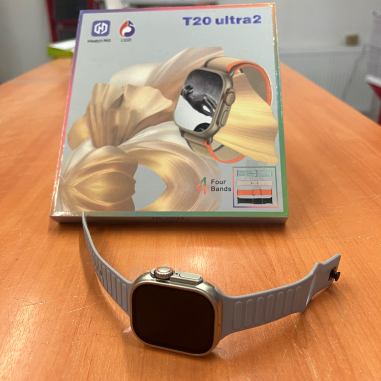ساعت هوشمند T20 ULTRA2 با 4 بند اضافه